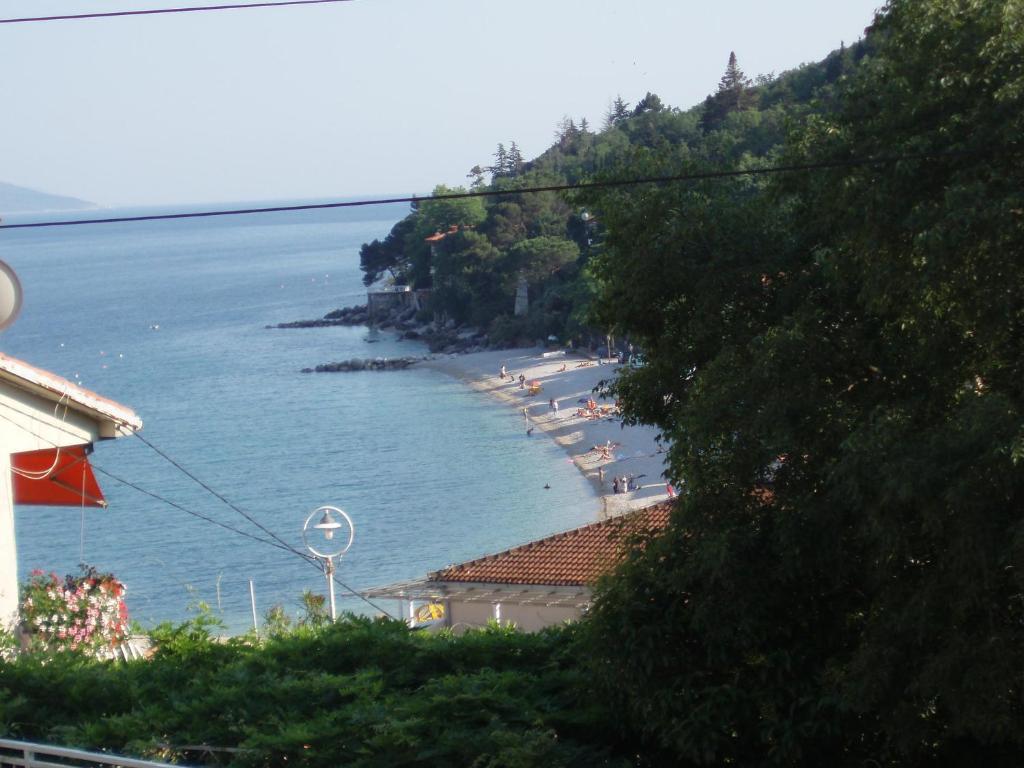 Apartments And Rooms Deskovic Moscenicka Draga Ruang foto