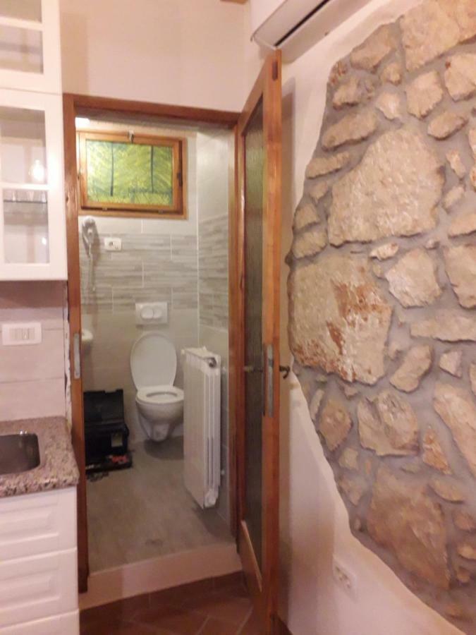 Apartments And Rooms Deskovic Moscenicka Draga Bagian luar foto